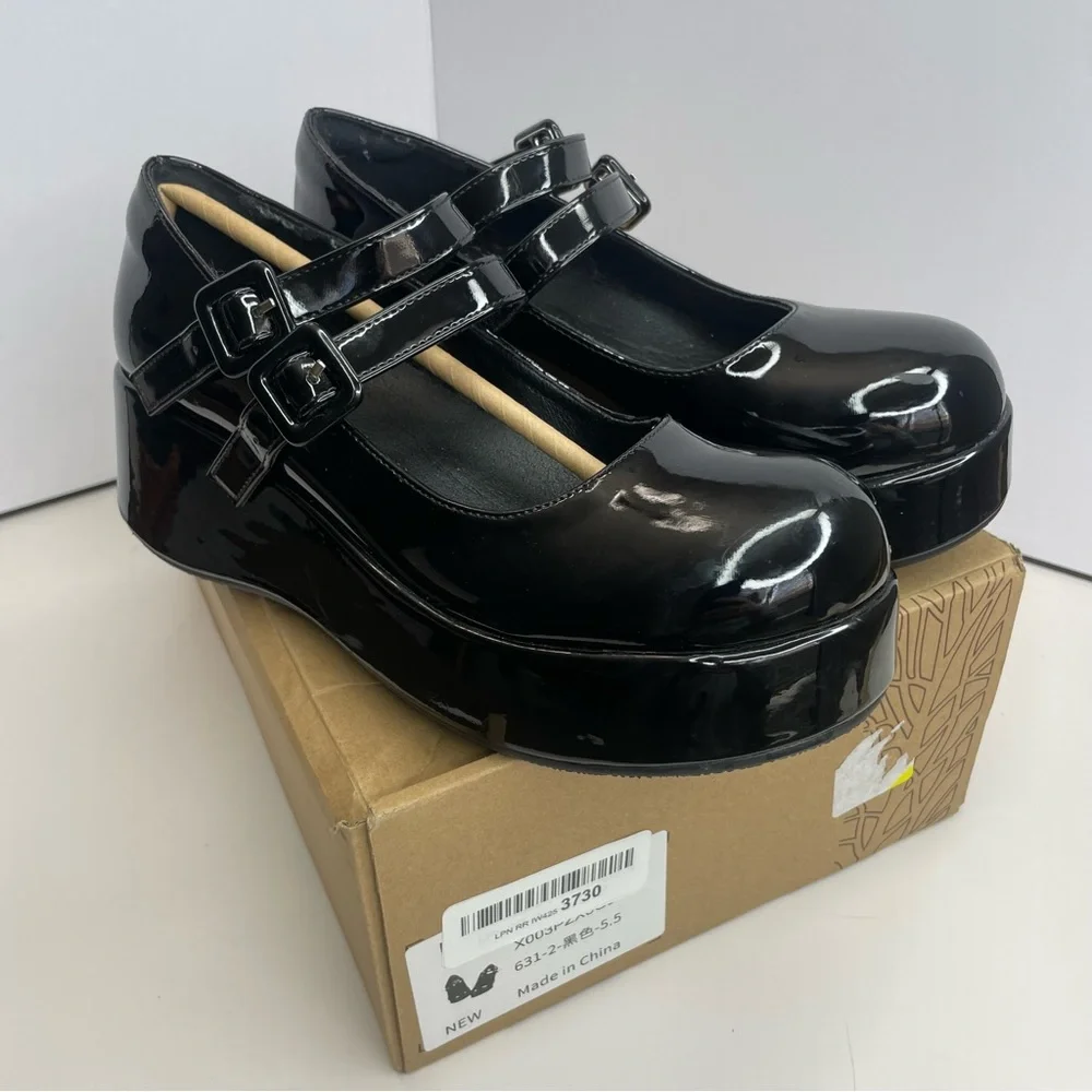 Black Platform Mary Jane Shoes - Picture 3 of 10